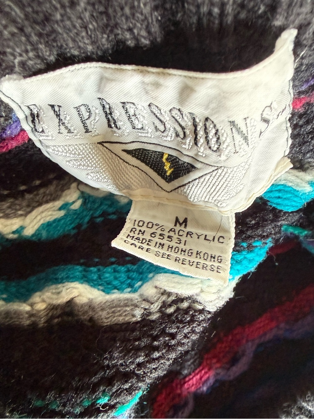 Expressions Multicolored Crewneck Vintage Sweater in Black, Teal and Blue, M - Picture 3 of 5
